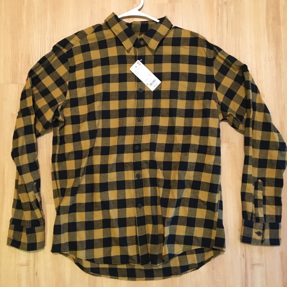 Men’s Uniqlo Yellow/Black Long Sleeve Button Down